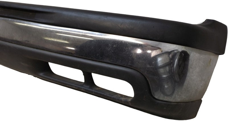 1999-2006 Chevrolet Silverado 1500 Front Bumper Assembly Used OEM