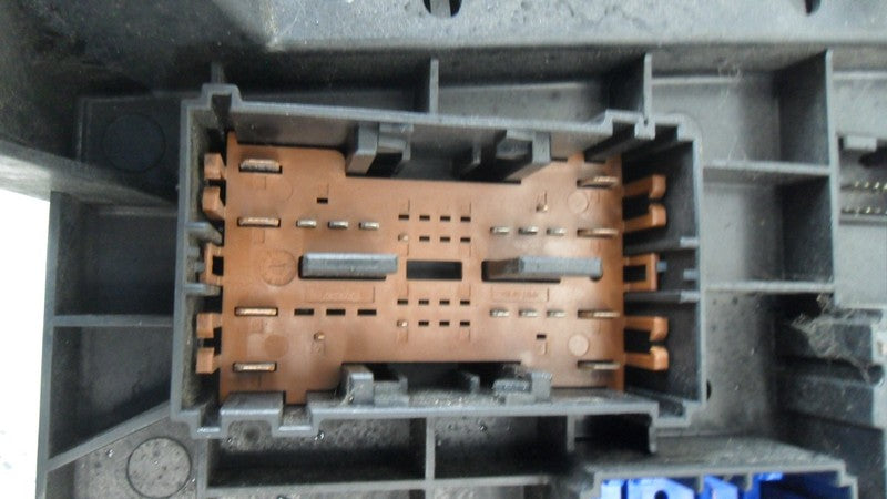 4692283AA 2008-2011 Dodge Dakota Fuse Box Engine Bay Used 4692283AA OEM