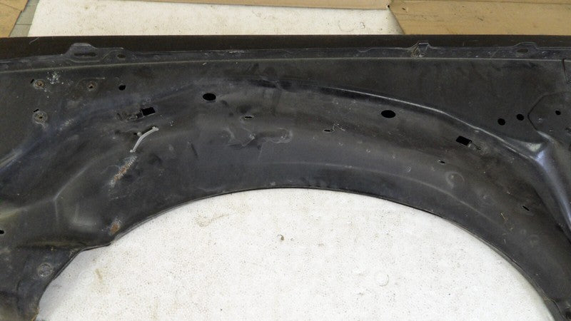8W1Z16005A 2008-2010 Lincoln Town Car Passenger FR Fender Used 8W1Z16005A OEM