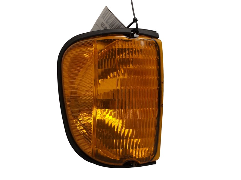 5C2Z13200AA 1997-2008 Ford E-250 Passenger RH Turn Signal Lamp Used OEM YC2X13215A