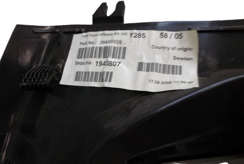 39800506 2010-2016 Volvo XC70 Passenger RH Interior Quarter Trim Panel Used OEM 39800509