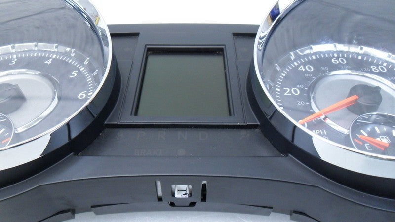 P05091634AA 2013-2014 Chrysler Town &amp; Country Instrument Cluster Used P05091634AA OEM