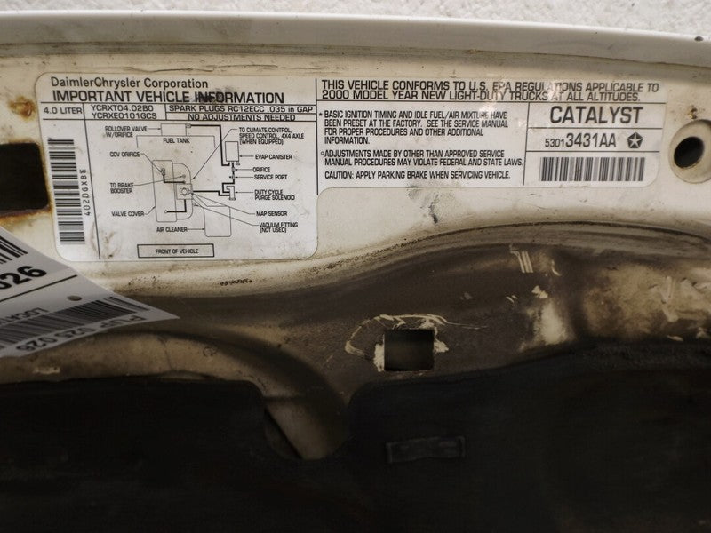 55076470AE 1999-2004 Jeep Grand Cherokee Front Hood Panel Used OEM 55076470AE