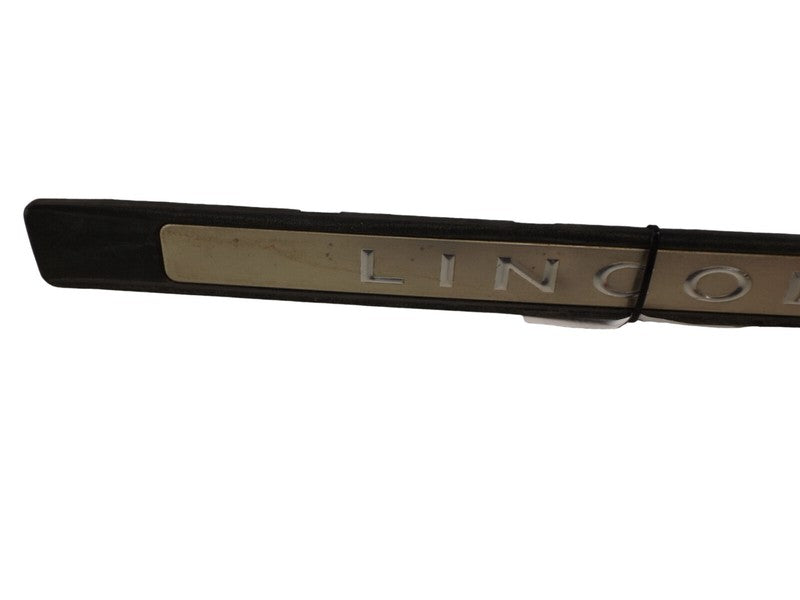 3W135413244BDW 2003-2011 Lincoln Town Car Passenger RR Door Sill Plate Used 3W1Z5413228BAB OEM