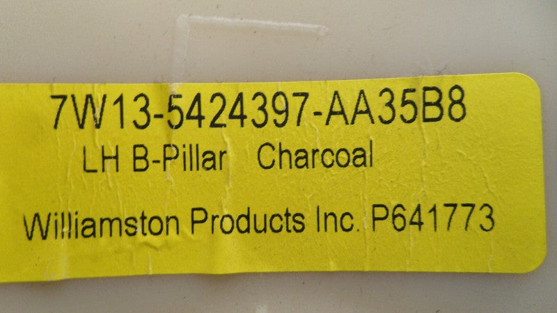 7W135424397 2003-2011 Lincoln Town Car LU Door Pillar Post Trim Set Used 1W1Z5424356AAA OEM