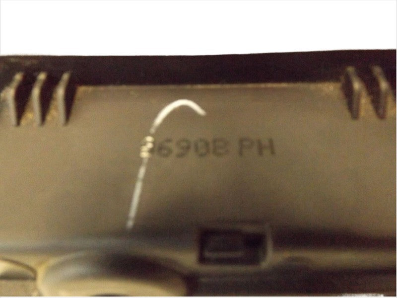 8L8Z7822600AA  2008-2012 Ford Escape Driver FL Interior Door Handle Used OEM 8L8Z7822600AA