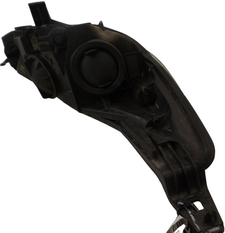 D2BZ13008J 2011-2019 Ford Fiesta Driver FL Headlight Used OEM D2BB13W030