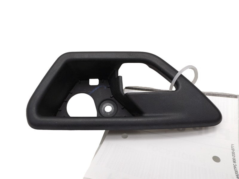 1GC78DK7AA 2009-2010 Dodge Journey Driver Rear RL Interior Door Handle Bezel Used OEM 