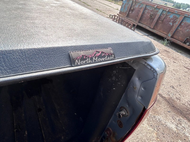 25826956 2007-2013 GMC Sierra 1500 FL Instrument Panel Side Cover Used 25826956 OEM