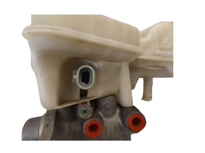 5175701AA 2007-2012 Dodge Caliber Brake Master Cylinder Used 5175701AA OEM