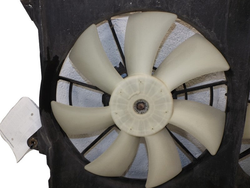5102429AA 2004-2008 Chrysler Pacifica Engine Cooling Fan Assembly Used OEM 5102429AA 