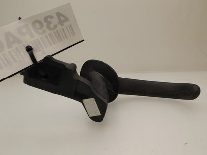 F75Z7822601AAA 1997-2002 Ford Expedition Interior Door Handle F75Z7822601AAA