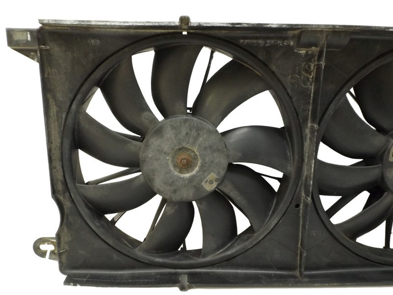 12487606 2002-2005 Buick LeSabre Engine Cooling Fan Shroud Used OEM 12487606