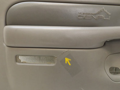 15086577 1999-2006 GMC Yukon Passenger RL Door Interior Trim Panel Used 10392973 OEM