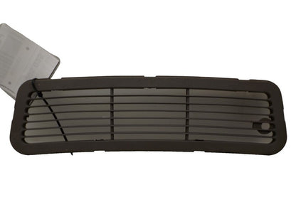 15039948 1997-2008 GMC Safari Windshield Defroster Vent Grille Used OEM 15961203