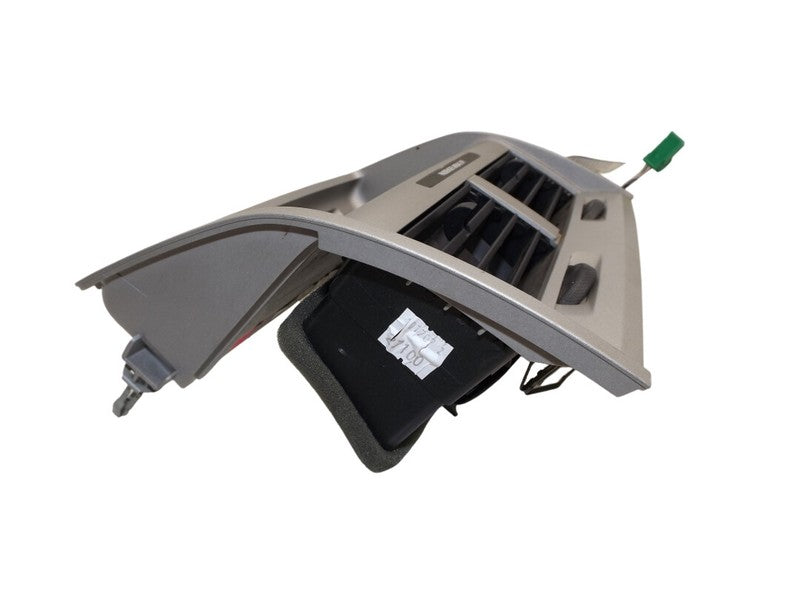 8L8Z78042A82AA 2008-2012 Ford Escape Dashboard Vent Assembly Used OEM 840L78044A92A