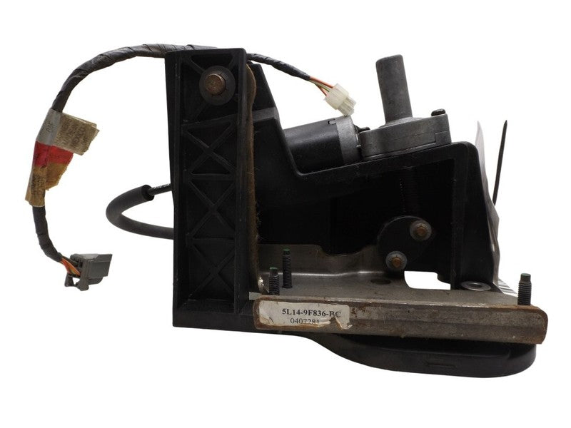 KSR246549 2003-2006 Ford Expedition Throttle Pedal Adjustment Pedal Motor Used OEM KSR2465