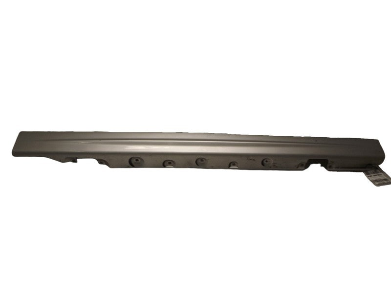 51712693225 2002-2006 BMW 325xi Passenger RH Rocker Panel Guard Used OEM 51712693225