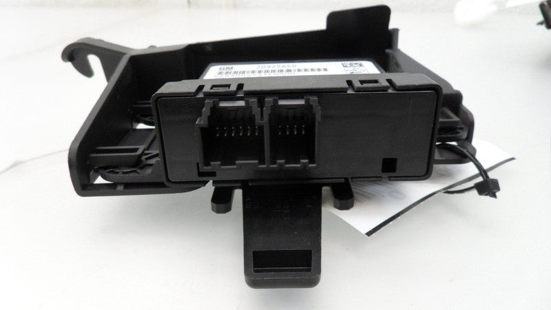 20925650 2013-2017 Buick Verano Parking Aid Control Module Used 20925650 OEM
