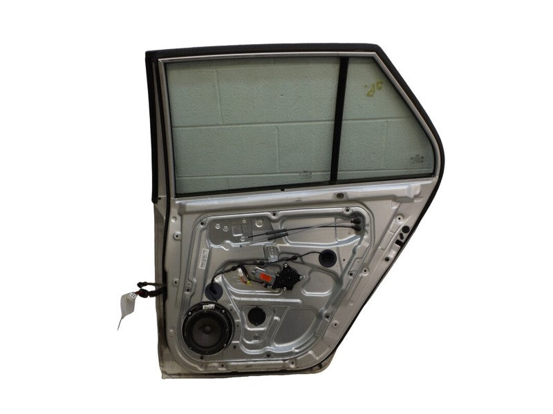 770031D010 2007-2012 Kia Rondo Passenger Rear RR Exterior Door Assembly Used OEM 770031D010