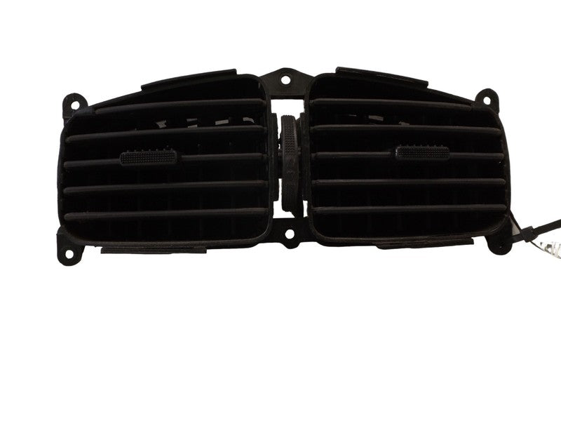 9742026500 2001-2006 Hyundai Santa Fe Front Left Dashboard Air Vent 9742026500 OEM