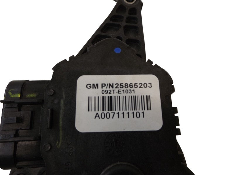 25865203 2009-2016 Buick Enclave Accelerator Pedal Assembly Used 25865203 OEM