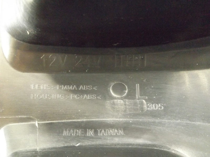 55277414AF 2009-2012 Dodge Ram Passenger RL Tail Light Assembly Used 55277414AF OEM