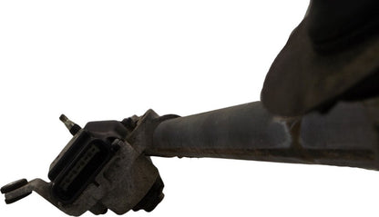 20907861 2005-2010 Pontiac G6 Windshield Wiper Motor and Transmission Used OEM 20907861