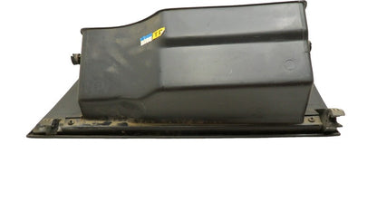 96443395 2004-2008 Chevrolet Aveo Front Glove Box Assembly Used 96443395 OEM