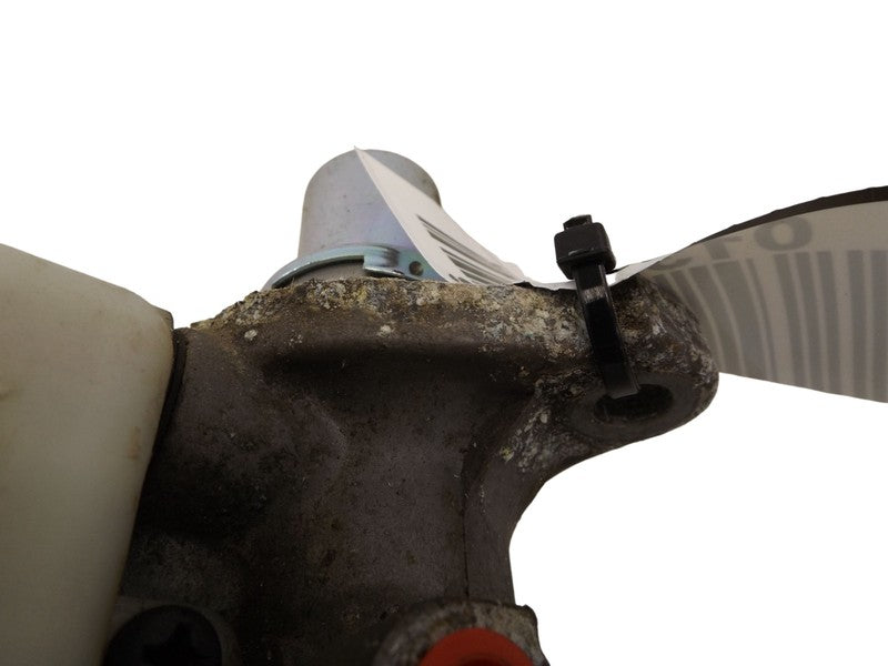 22796285 2009-2011 Chevrolet Impala Brake Master Cylinder 3.5L Used 22796285 OEM