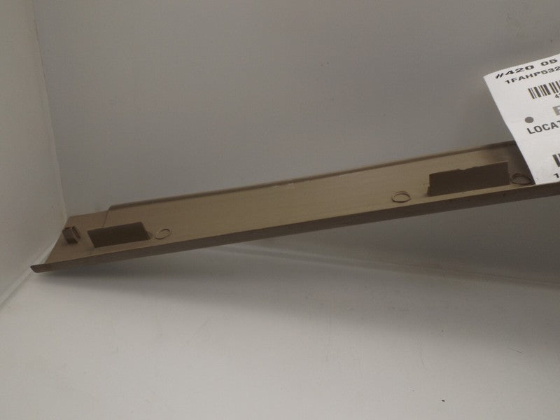 YF1Z5413208AAA 2004-2007 Ford Taurus Driver Door Sill Trim Used YF1Z5413208AAA