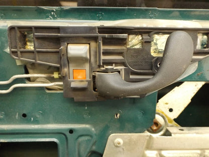 12470377 1998-2005 Chevrolet Blazer Driver Rear RL Exterior Door Assembly Used OEM