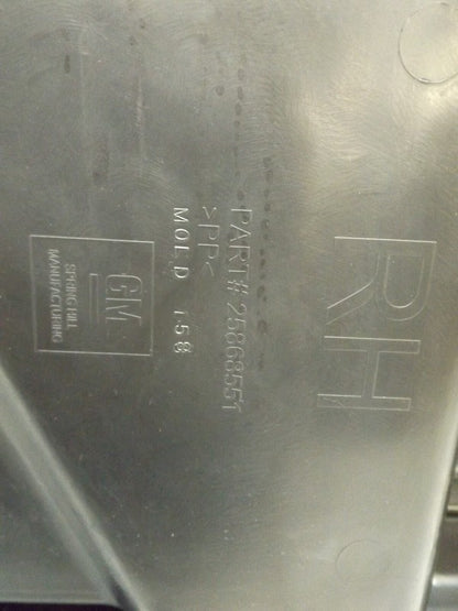 20934728 2009-2012 Chevrolet Traverse Front Right Door Trim Panel 20934728 OEM USED