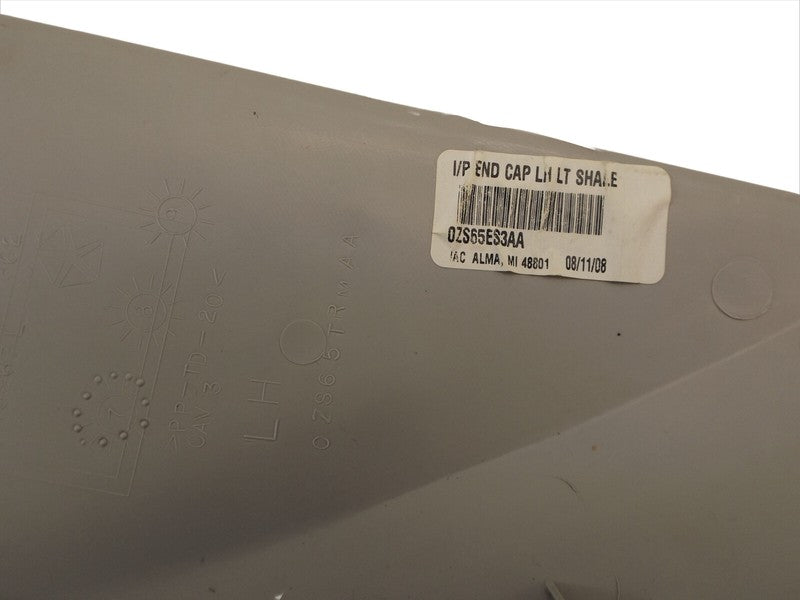 0ZS65ES3AA 2008-2010 Chrysler Town &amp; Country Driver FL Dash End Cap Used ZS64ES3AA