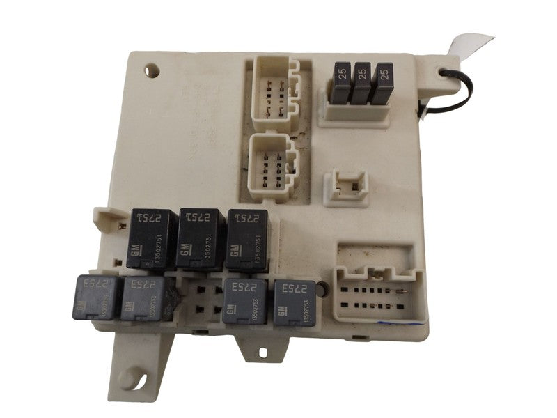 20934630 2012 Buick Enclave Fuse and Relay Center Used 20934630 OEM