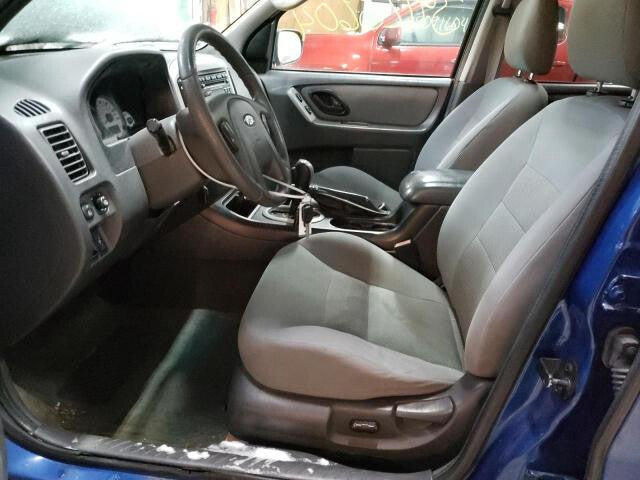 3L8Z7823942AAB 2002-2007 Ford Escape Driver Front Left Door Trim Panel Used OEM 3L8Z7823942AAB