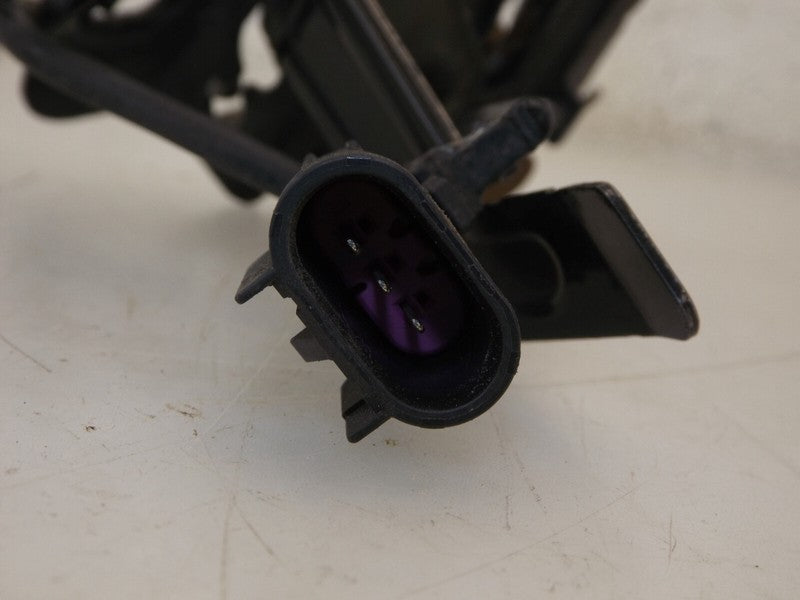 19420352 2010-2017 Chevrolet Equinox Front Hood Latch Used OEM 19420352 