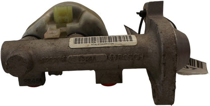4F9Z2140BA 2005-2007 Ford Freestyle Brake Master Cylinder W/ Reservoir Used OEM 4F9Z2140BA