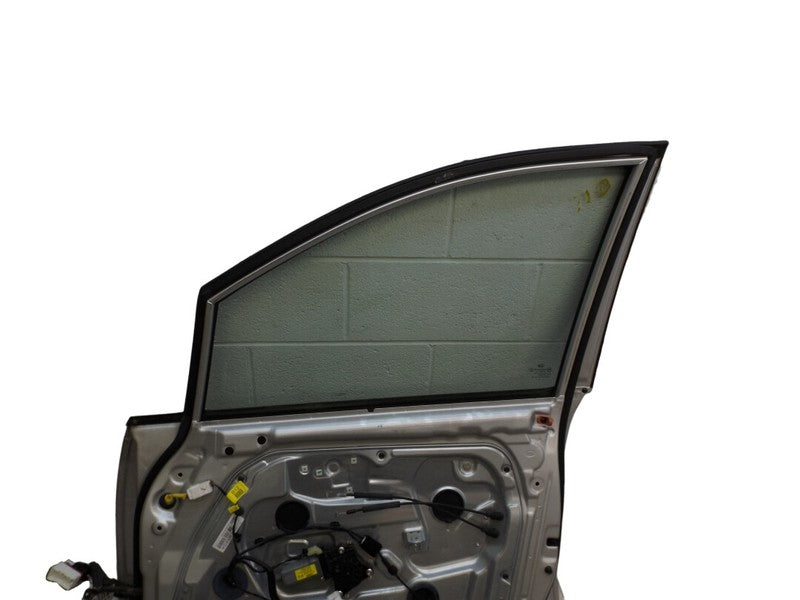 760031D010 2007-2012 Kia Rondo Passenger FR Exterior Door Assembly Used OEM 760031D010