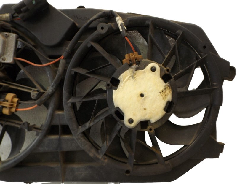 5F9Z8C607BM 2005-2007 Ford Freestyle Engine Cooling Fan Assembly Used OEM 5F9Z8C607BM