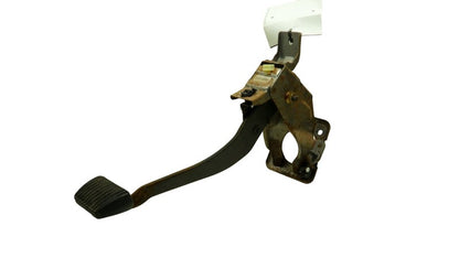 AB031316 2004-2008 Chevrolet Aveo Brake Pedal Assembly Used AB031316 OEM