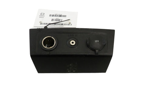 8S4Z5404644BA 2008-2011 Ford Focus Instrument Panel Power Ports Used 8S4Z5404644BA OEM