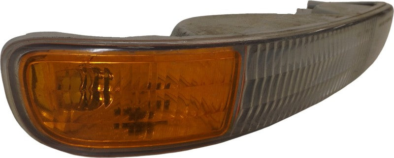 15199555 1999-2006 GMC Sierra 1500 Passenger FR Parking Light Assembly Used OEM 