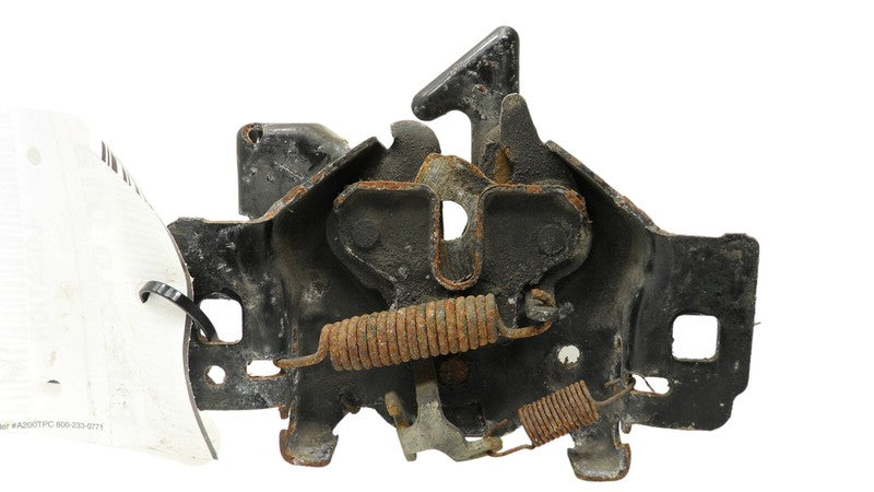 8L8Z16700A 2008-2012 Ford Escape Hood Latch Used OEM 8L8A16700D927V 8L8Z16700A