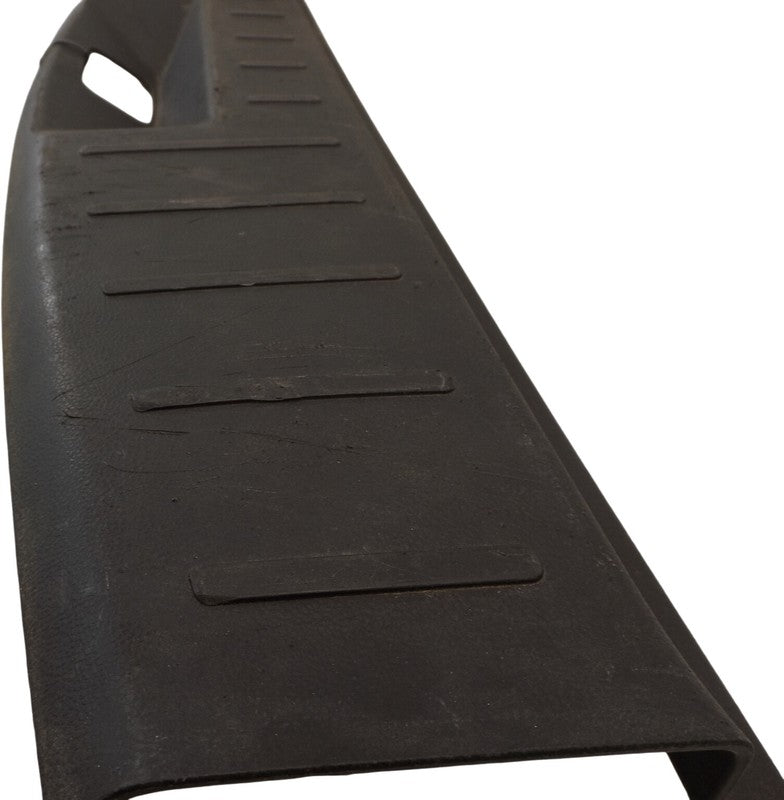 20987193 2010-2017 Chevrolet Equinox Rear Liftgate Sill Trim Used OEM 20872471