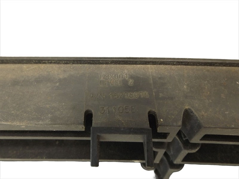 15276074 2005-2010 Chevrolet Cobalt Front Grille Used OEM 15276074