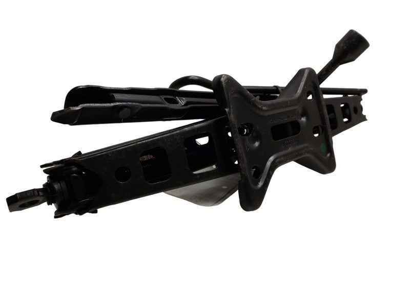 23174008 2010-2017 Chevrolet Equinox Floor Jack Assembly Used OEM 23174008