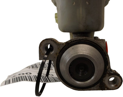 4F9Z2140BA 2005-2007 Ford Freestyle Brake Master Cylinder W/ Reservoir Used OEM 4F9Z2140BA