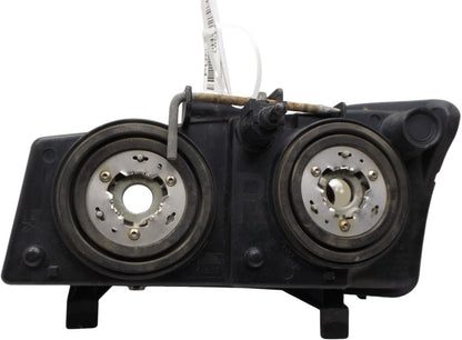 13207138 2003-2006 Chevrolet Silverado Passenger Right Halogen Headlight OEM 15207138