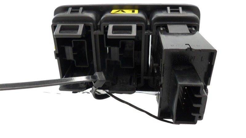 35830SDAA01 2004-2008 Honda Accord Sunroof Switch Used 35830SDAA01 OEM